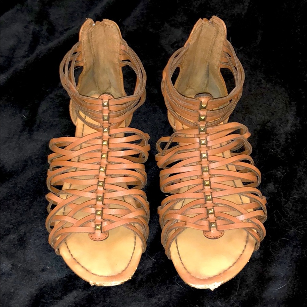 Women’s sandals!